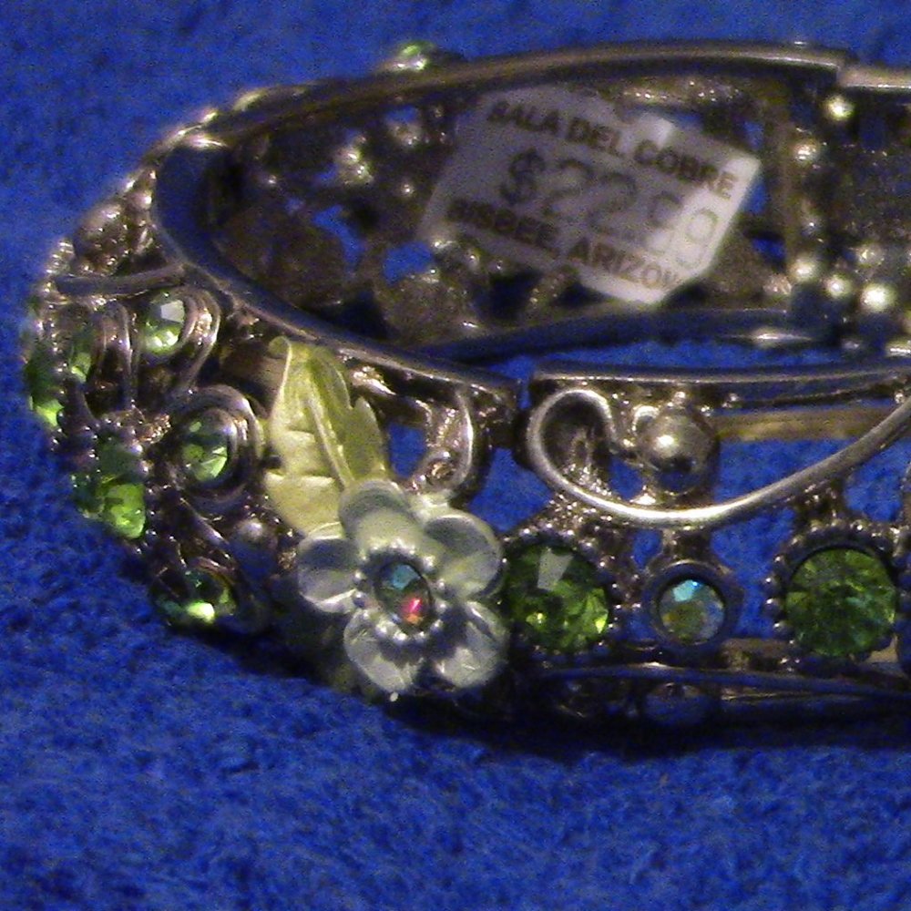 Green Flower Bracelet